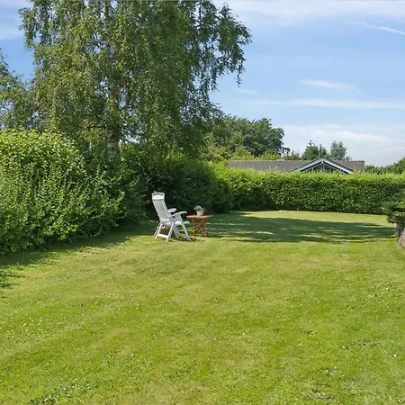 Semesterbostad Atmospheric Summer At Hejlsminde